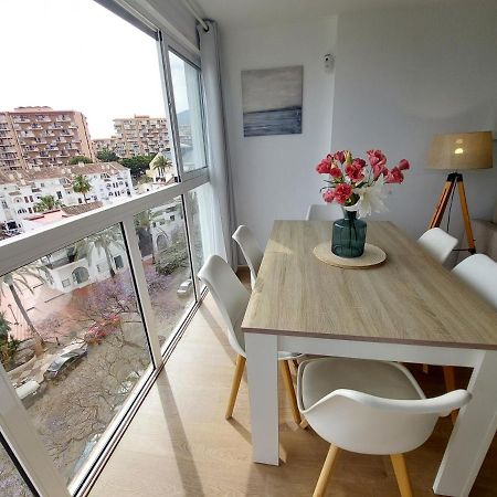 Beautiful Sea Views Cozy Apartment 350 M From Beach Benalmádena Exteriér fotografie