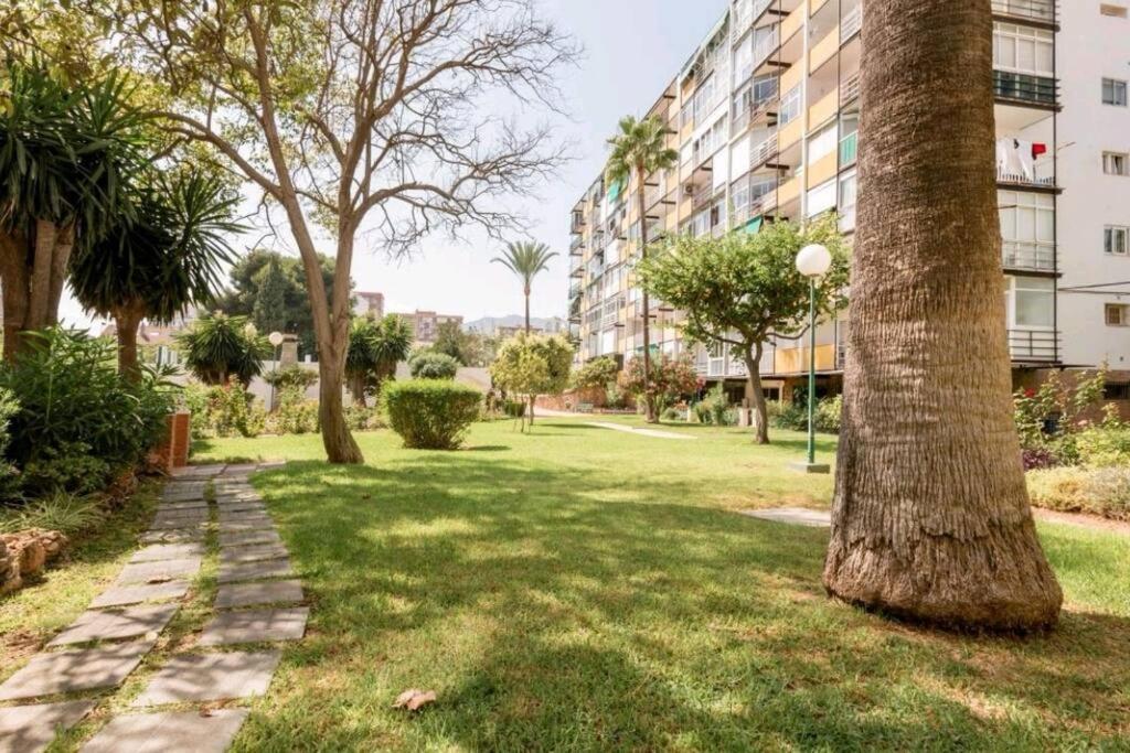 Beautiful Sea Views Cozy Apartment 350 M From Beach Benalmádena Exteriér fotografie