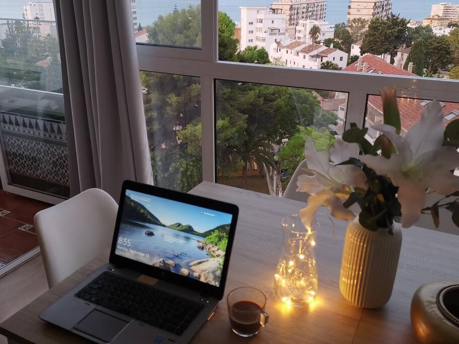 Beautiful Sea Views Cozy Apartment 350 M From Beach Benalmádena Exteriér fotografie