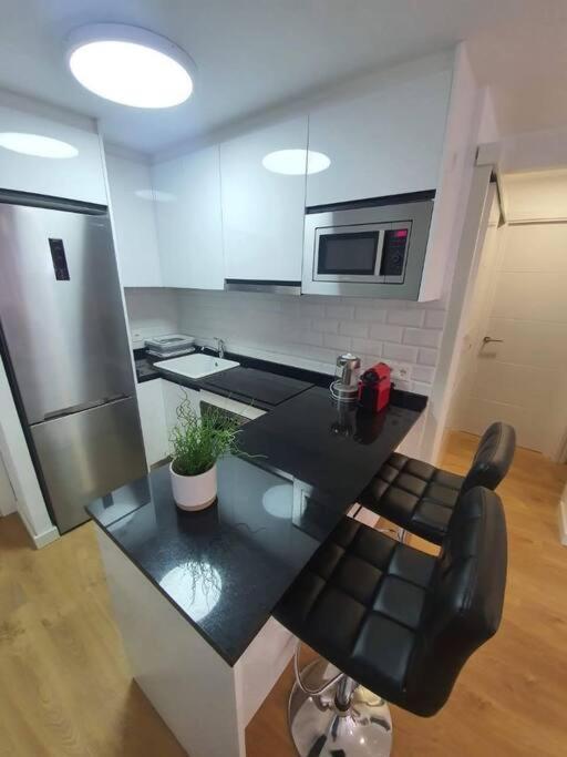 Beautiful Sea Views Cozy Apartment 350 M From Beach Benalmádena Exteriér fotografie