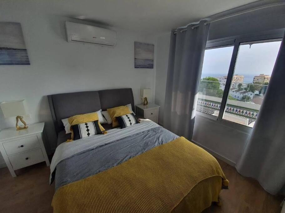 Beautiful Sea Views Cozy Apartment 350 M From Beach Benalmádena Exteriér fotografie