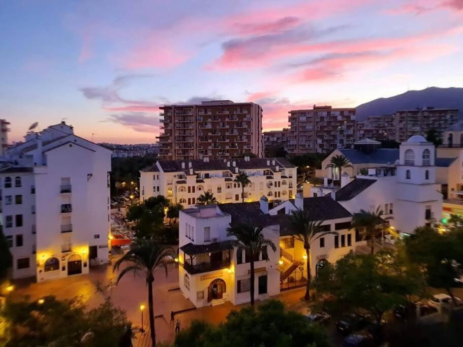 Beautiful Sea Views Cozy Apartment 350 M From Beach Benalmádena Exteriér fotografie