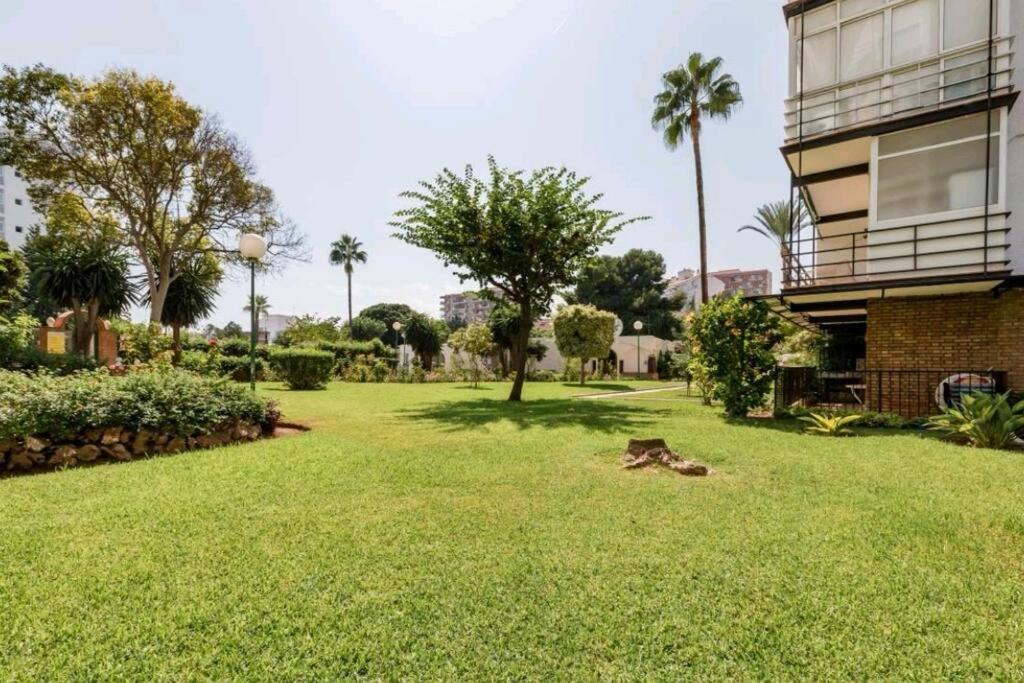 Beautiful Sea Views Cozy Apartment 350 M From Beach Benalmádena Exteriér fotografie