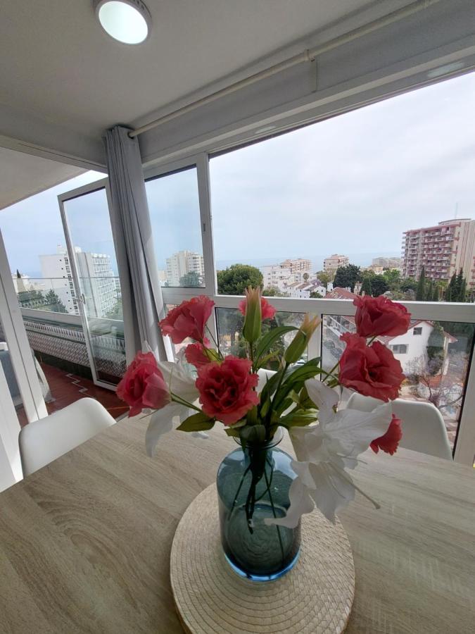 Beautiful Sea Views Cozy Apartment 350 M From Beach Benalmádena Exteriér fotografie