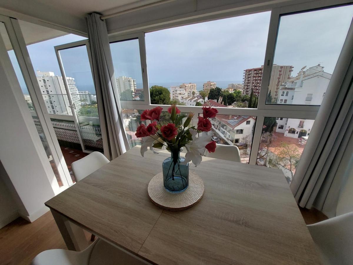 Beautiful Sea Views Cozy Apartment 350 M From Beach Benalmádena Exteriér fotografie